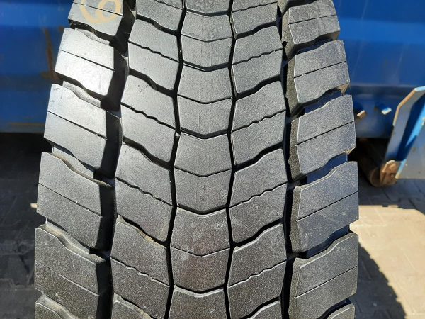 Opona używana ciężarowa 315/70R22.5 AUSTONE ADR 606; 600zł C2533 - obrazek 4