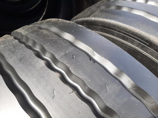 2x Opona używana ciężarowa 245/70R17.5 MICHELIN XMULTI T 200zł C2539 - obrazek 10