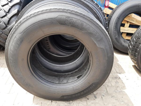 Opona używana ciężarowa 315/70R22.5 MICHELIN XMULTI Z 500zł C2540 - obrazek 2