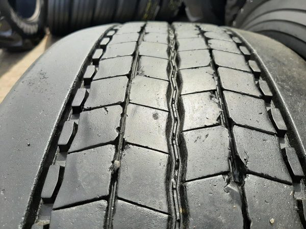Opona używana ciężarowa 315/70R22.5 MICHELIN XMULTI Z 500zł C2540 - obrazek 7
