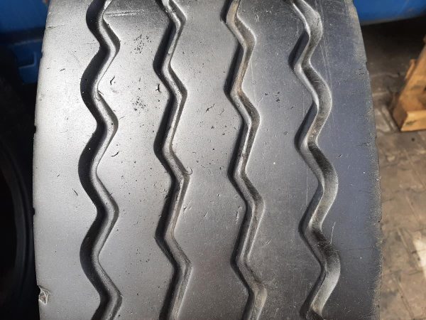Opona używana ciężarowa 315/80R22.5 MATADOR FM4; 480zł C2543 - obrazek 4