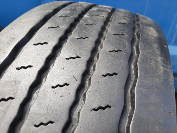 Opona używana ciężarowa 315/80R22.5 BARUM BF 200 ROAD 500zł C2544 - obrazek 4