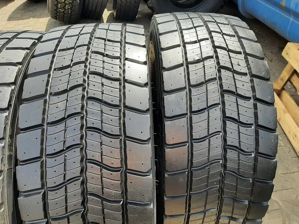 4x Opona używana ciężarowa 315/60R22.5 MICHELIN 300zł(szt.) C2546 - obrazek 4