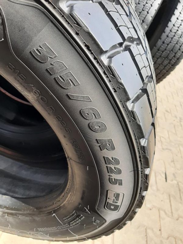 4x Opona używana ciężarowa 315/60R22.5 MICHELIN 300zł(szt.) C2546 - obrazek 3