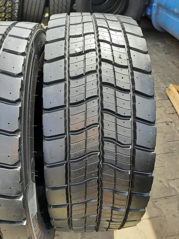 4x Opona używana ciężarowa 315/60R22.5 MICHELIN 300zł(szt.) C2546 - obrazek 10