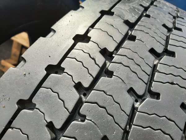 Opona używana ciężarowa 295/80R22.5 MICHELIN X COACH XDA+N 400zł C2547 - obrazek 8