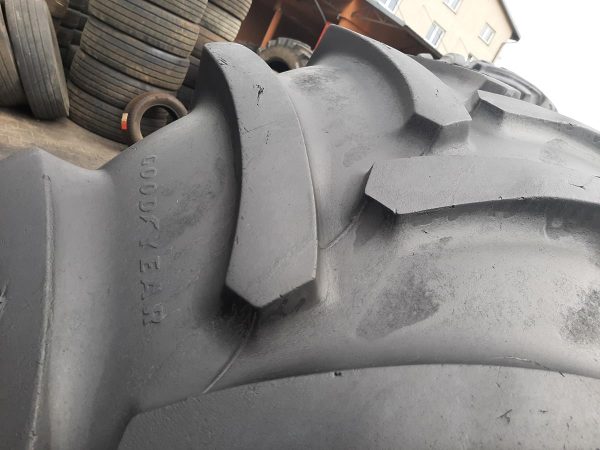 Opona używana rolnicza 520/70R34 GOODYEAR DT812; 1100zł W4532 - obrazek 8