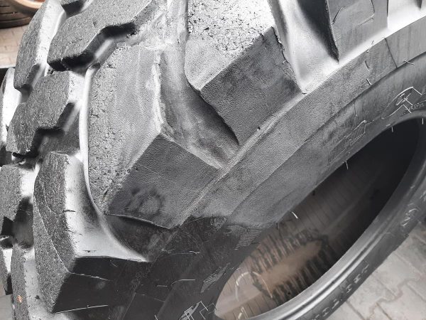 2x Opona używana przemysłowa 460/70R24 FIRESTONE UTILITY DURAFORCE 1000zł W4534 - obrazek 7