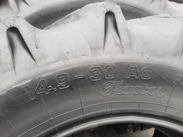2x Opona używana rolnicza 14.9-30 SEMPERIT AS FARMER 600zł W4537 - obrazek 3