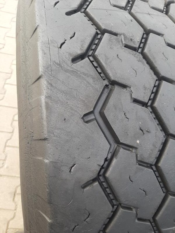 Opona używana ciężarowa 445/65R22.5 BRIDGESTONE M748; 900zł C2550 - obrazek 8