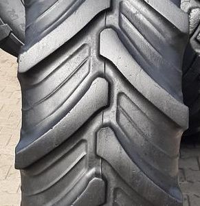 Opona używana rolnicza 15.5R38 ; 400/75R38 TAURUS POINT 7 SPECJAL 900zł W4543