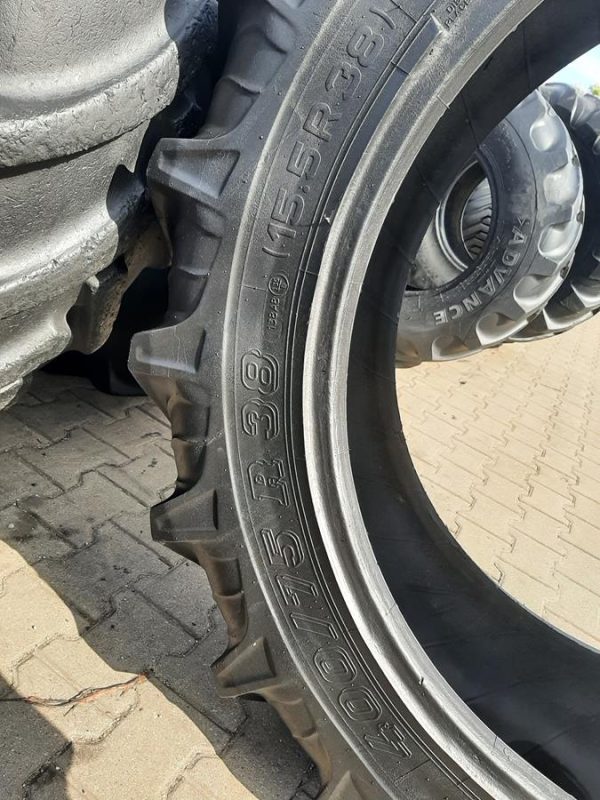 Opona używana rolnicza 15.5R38 ; 400/75R38 TAURUS POINT 7 SPECJAL 900zł W4543 - obrazek 3