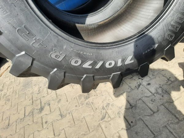 2x Opona używana rolnicza 710/70R42 TRELLEBORG TM900; 4900zł W4546 - obrazek 3