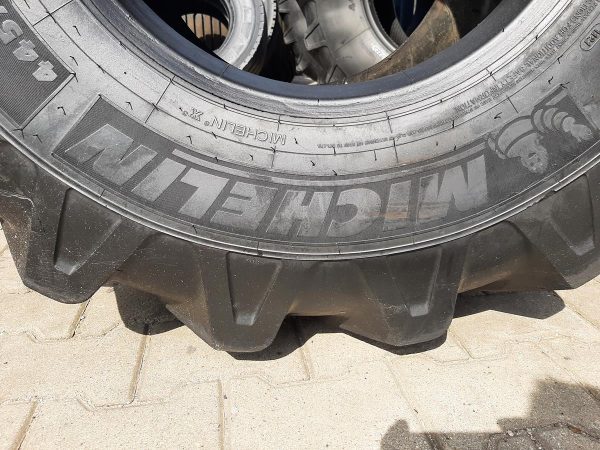 Opona używana przemysłowa 445/70R19.5 18R19.5 MICHELIN XF 1500zł W4549 - obrazek 11