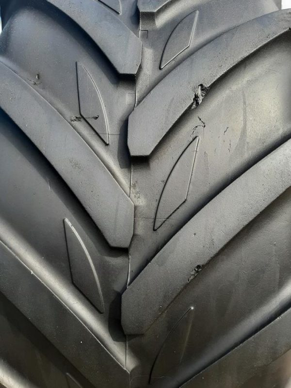 Opona używana rolnicza 710/60R42 MICHELIN XEOBIB 1900zł W4554 - obrazek 4