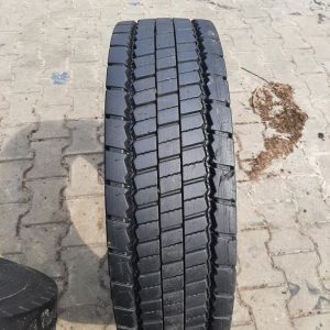 Opona używana ciężarowa 215/75R17.5 BARUM BD200 ROAD 300zł C2553
