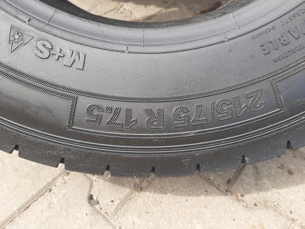 Opona używana ciężarowa 215/75R17.5 BARUM BD200 ROAD 300zł C2553 - obrazek 3