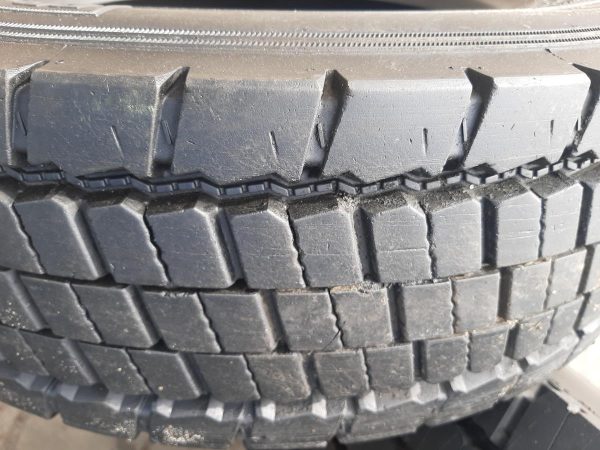 Opona używana ciężarowa 215/75R17.5 BARUM BD200 ROAD 300zł C2553 - obrazek 7