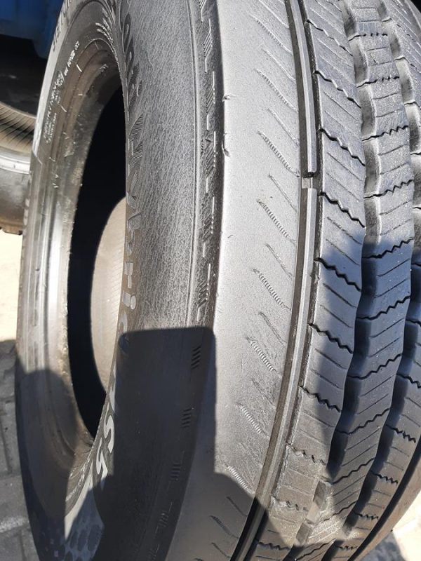 Opona używana ciężarowa 315/70R22.5 CONTINENTAL CONTI HYBRID HS5; 700zł C2556 - obrazek 4