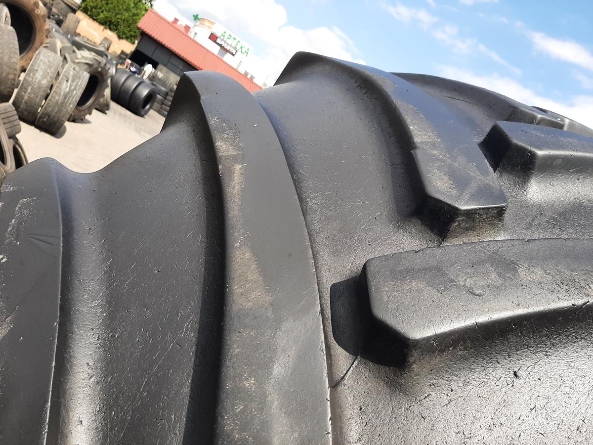 Opona używana rolnicza 900/60R32 CONTINENTAL SVT 2700zł W4559 - obrazek 10