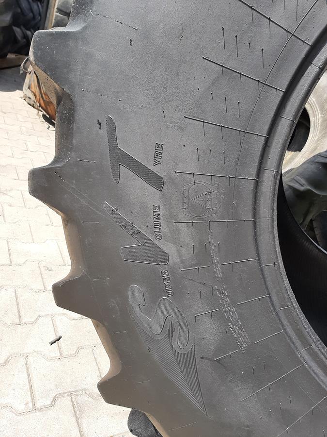 Opona używana rolnicza 900/60R32 CONTINENTAL SVT 2700zł W4559 - obrazek 11