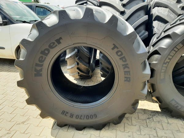 Opona używana rolnicza 600/70R28 KLEBER TOPKER 1300zł W4561 - obrazek 2