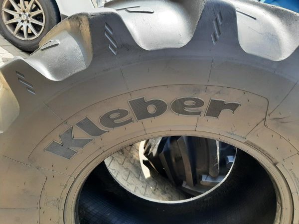 Opona używana rolnicza 600/70R28 KLEBER TOPKER 1300zł W4561 - obrazek 9