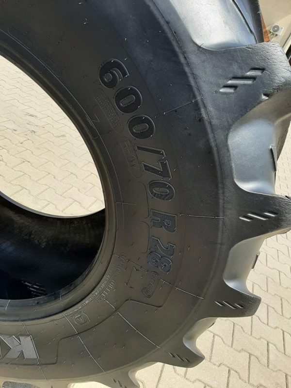 Opona używana rolnicza 600/70R28 KLEBER TOPKER 1300zł W4561 - obrazek 3