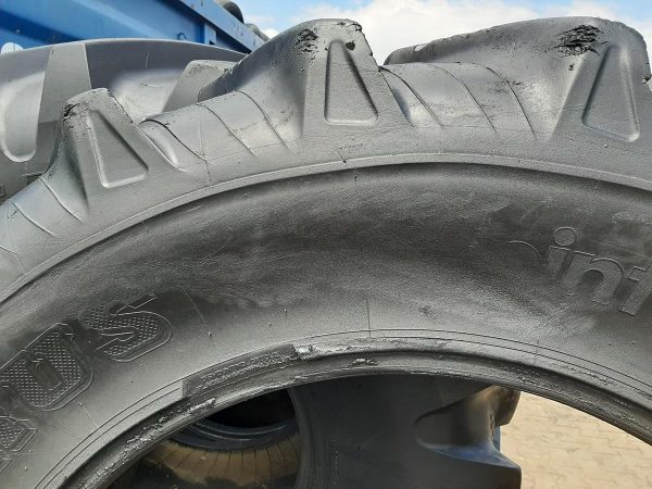 Opona używana rolnicza 18.4R38 TAURUS POINT 8; 1500zł W4563 - obrazek 8