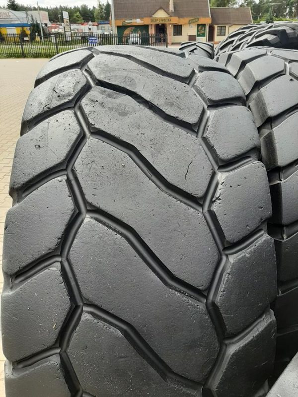 2x Opona używana przemysłowa 23.5R25 BRIDGESTONE 2300zł(szt.) W4564 - obrazek 5