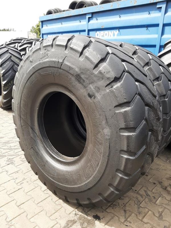 2x Opona używana przemysłowa 23.5R25 BRIDGESTONE 2300zł(szt.) W4564 - obrazek 2