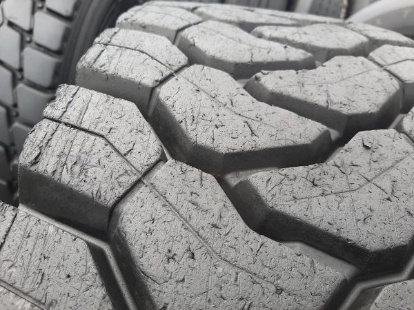 Opona używana ciężarowa 315/80R22.5 CONTINENTAL CONTI CROSS TRAC HT3; 300zł C2560 - obrazek 10