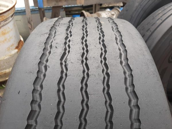 2x Opona używana ciężarowa 385/65R22.5 DAYTON D400 250zł C2567 - obrazek 5