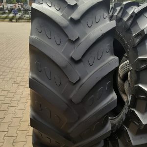Opona używana rolnicza 620/70R42 KLEBER 1900zł W4566