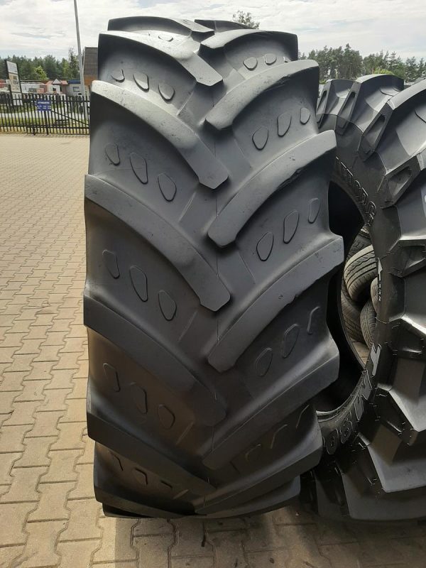 Opona używana rolnicza 620/70R42 KLEBER 1900zł W4566