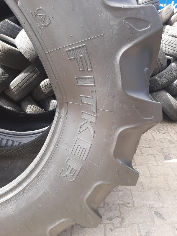 Opona używana rolnicza 620/70R42 KLEBER 1900zł W4566 - obrazek 9