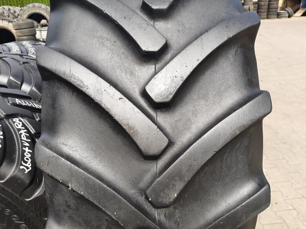 Opona używana rolnicza 600/65R38 CONTINENTAL 1600zł W4568 - obrazek 4