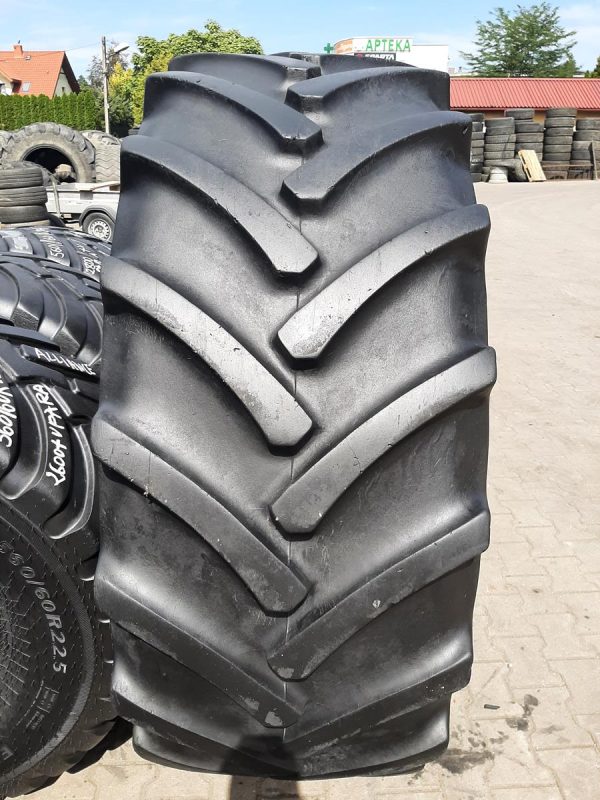 Opona używana rolnicza 600/65R38 CONTINENTAL 1600zł W4568