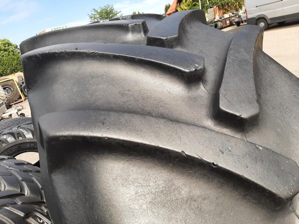 Opona używana rolnicza 600/65R38 CONTINENTAL 1600zł W4568 - obrazek 6