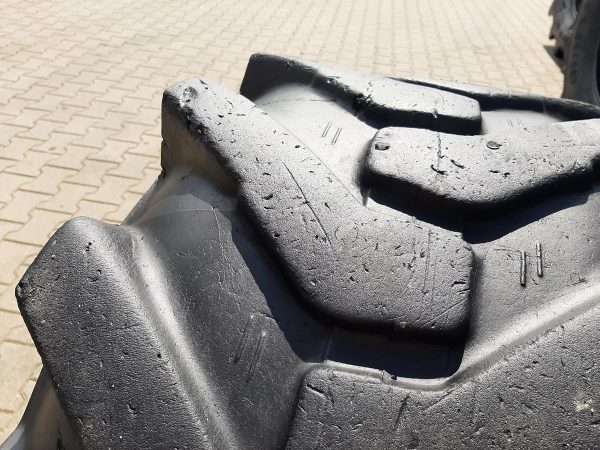 Opona używana przemysłowa 18-19.5 MITAS MPT 06 STBILE CONTACT 700zł W4571 - obrazek 5