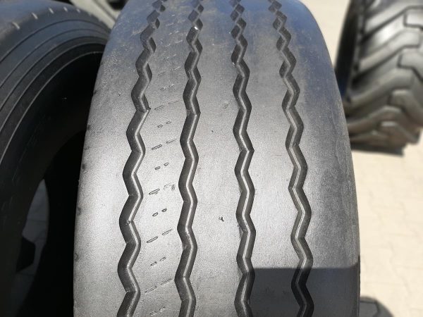 2x Opona używana ciężarowa 385/65R22.5 STARMAX LZ 305; 200zł C2569 - obrazek 3
