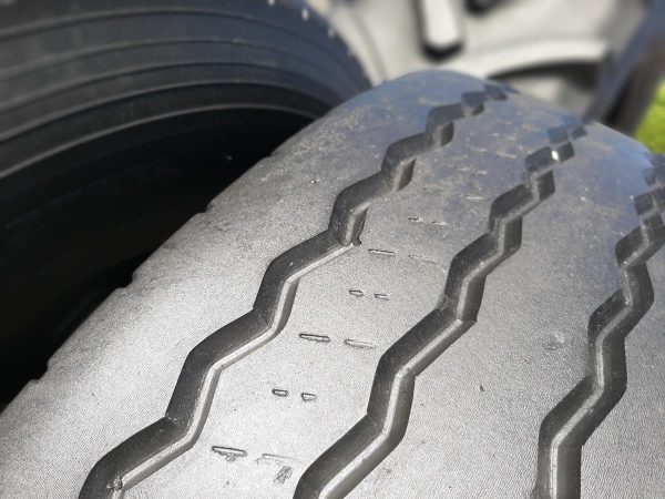 2x Opona używana ciężarowa 385/65R22.5 STARMAX LZ 305; 200zł C2569 - obrazek 5