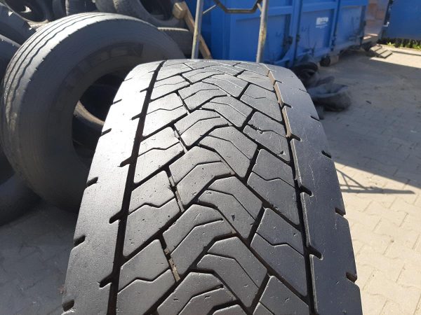 Opona używana ciężarowa 315/80R22.5 GOODYEAR K MAX D GEN-2; 600zł C2570 - obrazek 6