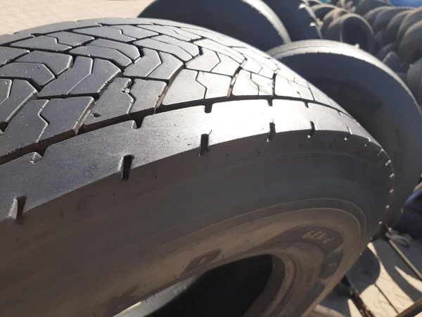 Opona używana ciężarowa 315/80R22.5 GOODYEAR K MAX D GEN-2; 600zł C2570 - obrazek 9