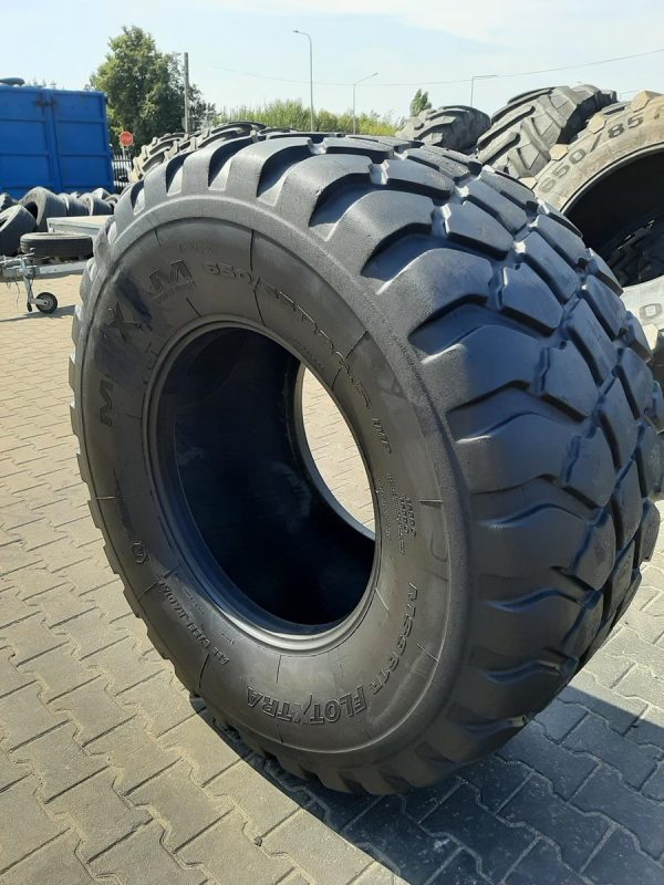 Opona używana rolnicza 650/55R26.5 MAXAM MS96R FLOTXTRA 1600zł W4575 - obrazek 9