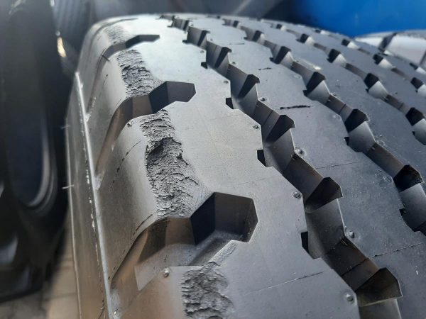 2x Opona używana przemysłowa 14.00R20 MICHELIN G-20 XZA4; 1100zł W4582 - obrazek 4
