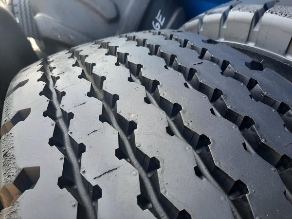 2x Opona używana przemysłowa 14.00R20 MICHELIN G-20 XZA4; 1100zł W4582 - obrazek 5