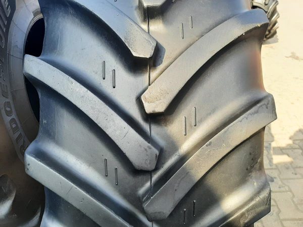 Opona używana rolnicza 540/65R30 CULTOR RD-03 1600zł W4584 - obrazek 4
