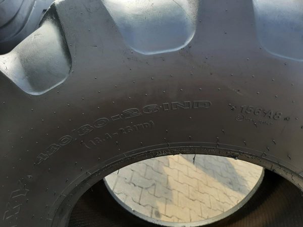 2x Opona używana przemysłowa 480/80-26 ;18.4-26 GALAXY SUPER INDUSTRIAL LUG 700zł W4285 - obrazek 3