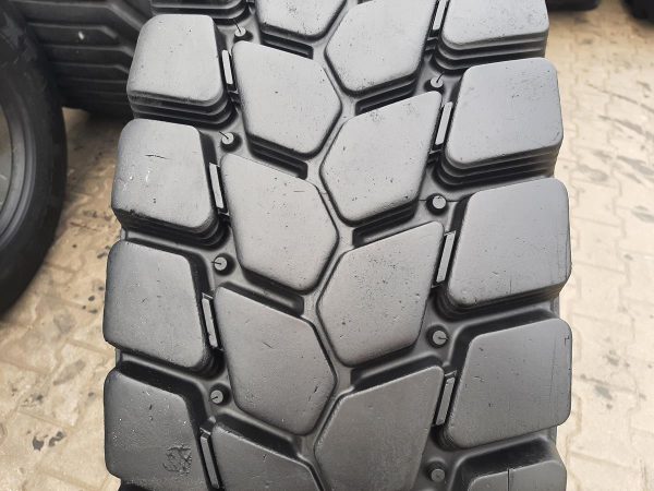 Opona używana ciężarowa 315/80R22.5 PIRELLI TG 01; 800zł C2576 - obrazek 4